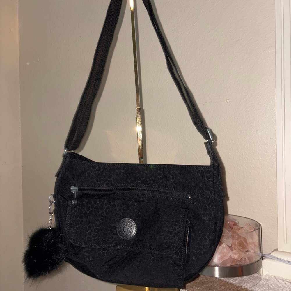 Stylish Black Shoulder Bag